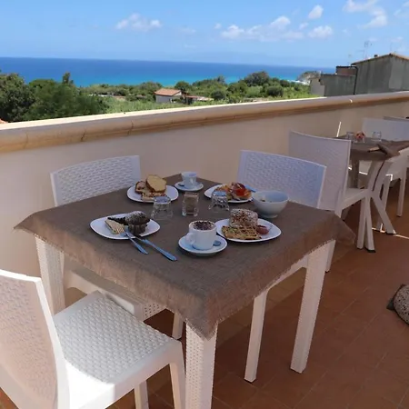 Blue Marine - Free Parking Affittacamere Tropea