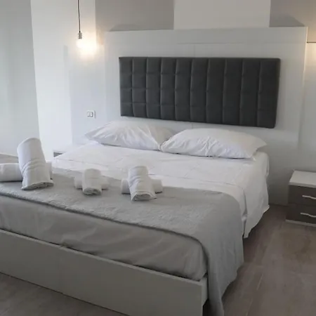 Blue Marine - Free Parking 4* تروبيا