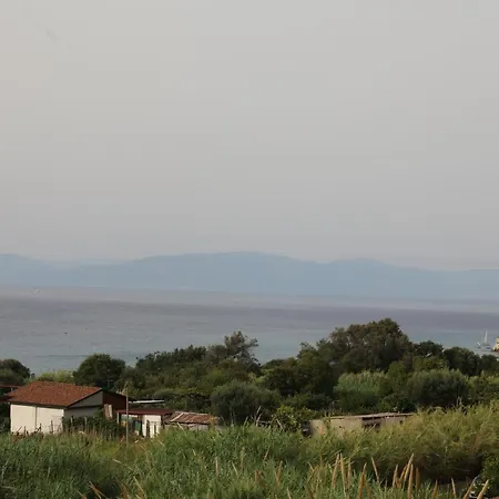 Blue Marine - Free Parking 4* 트로페아