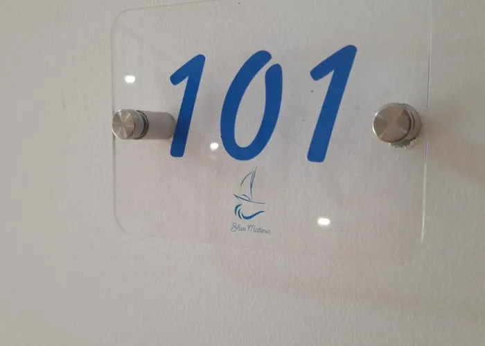 בית הארחה Blue Marine - Free Parking 4*