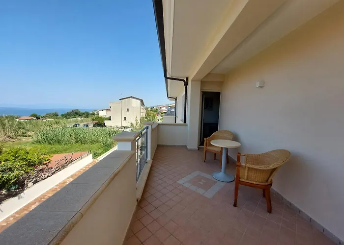 Blue Marine - Free Parking טרופאה