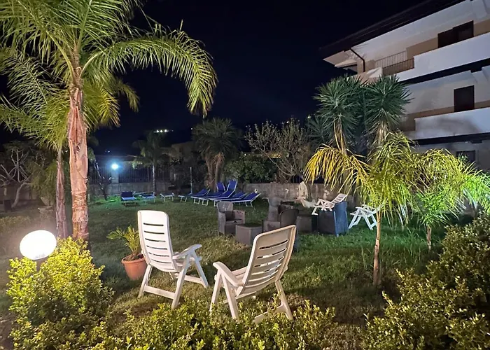 בית הארחה Blue Marine - Free Parking טרופאה